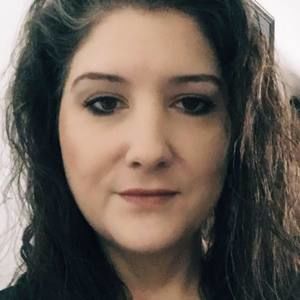 Meet your Posher, Rebecca